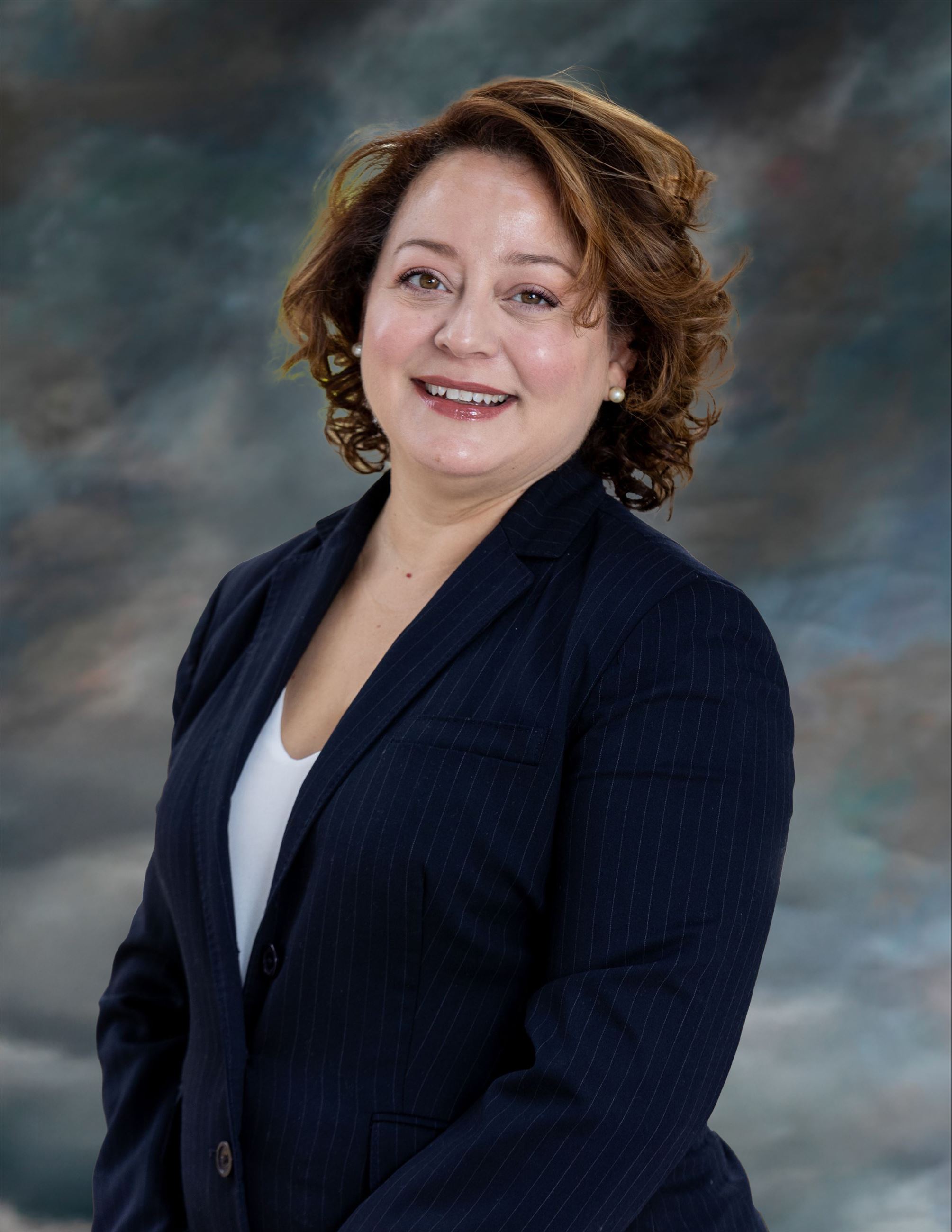 cindy head shot 12-3-25 copy